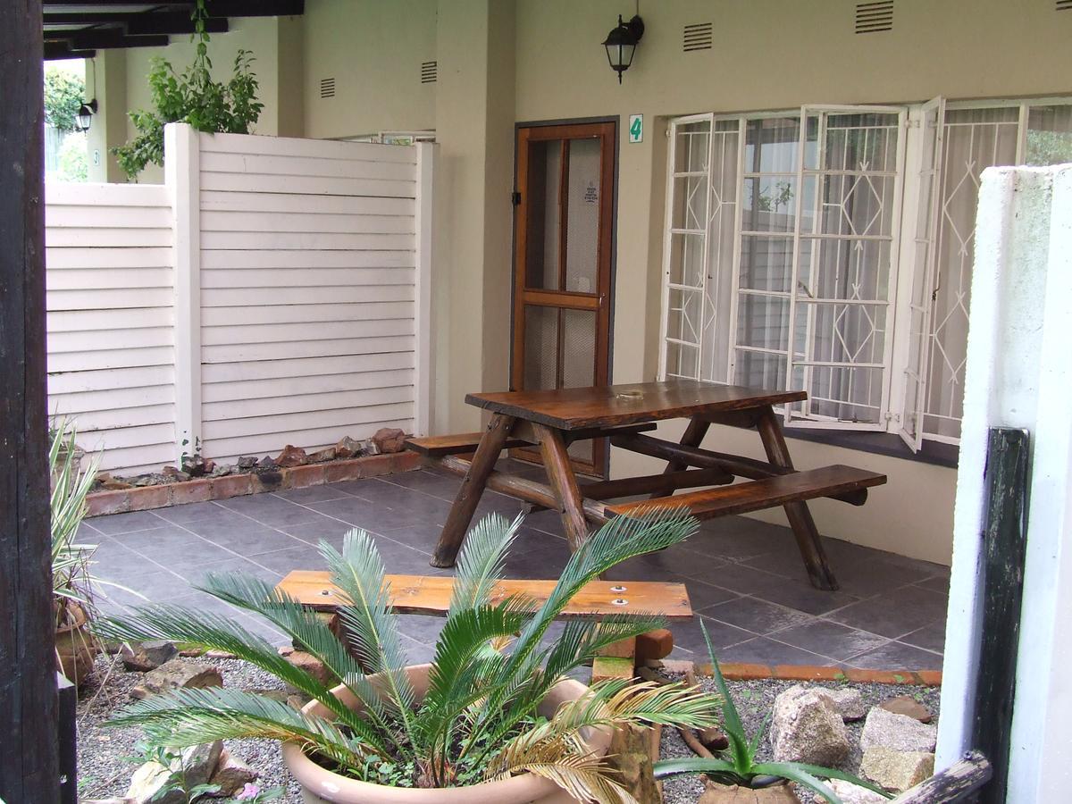Old Coach Road Guest House Barberton Exterior photo