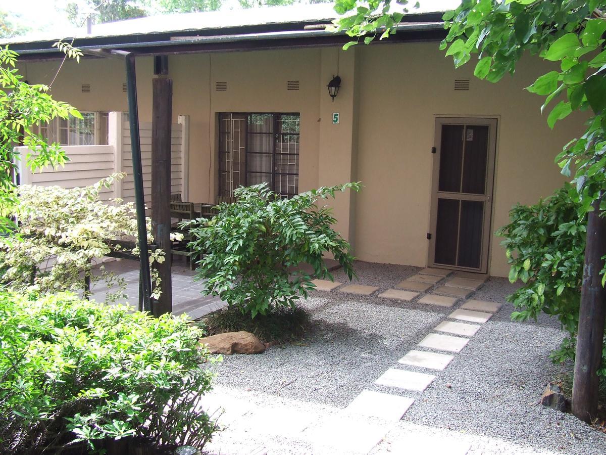 Old Coach Road Guest House Barberton Exterior photo